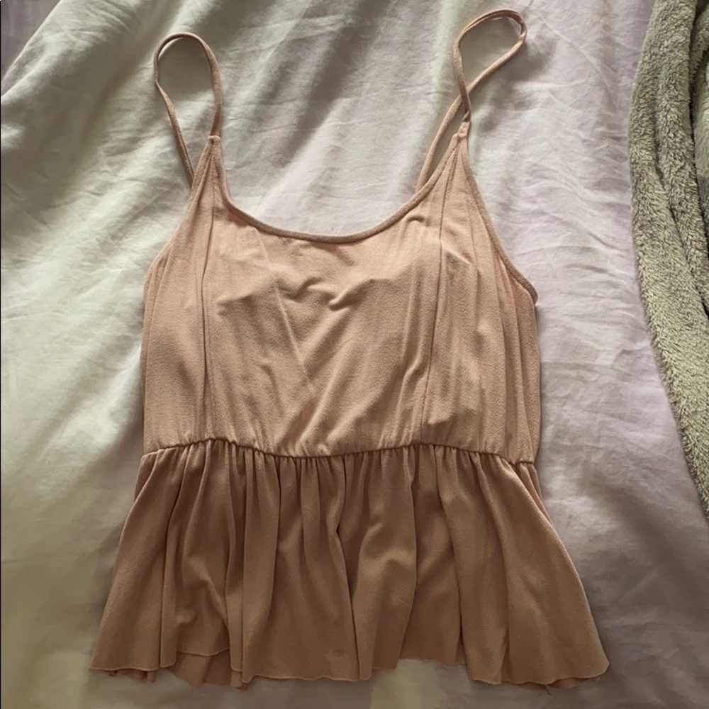Light pale pink tank size medium